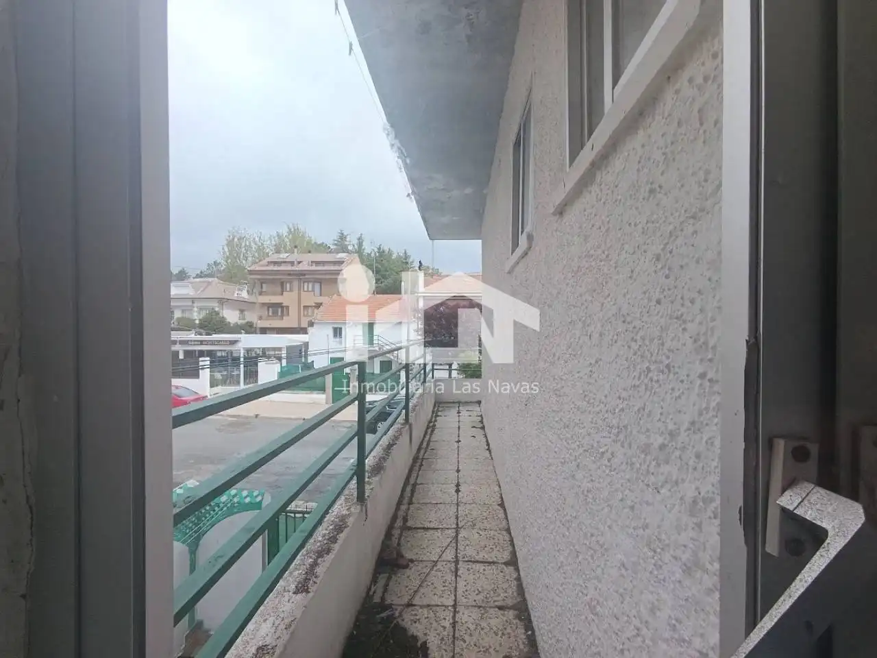 Vista exterior de Piso en venta en Las Navas del Marqués  con Calefacción, Terraza y Balcón