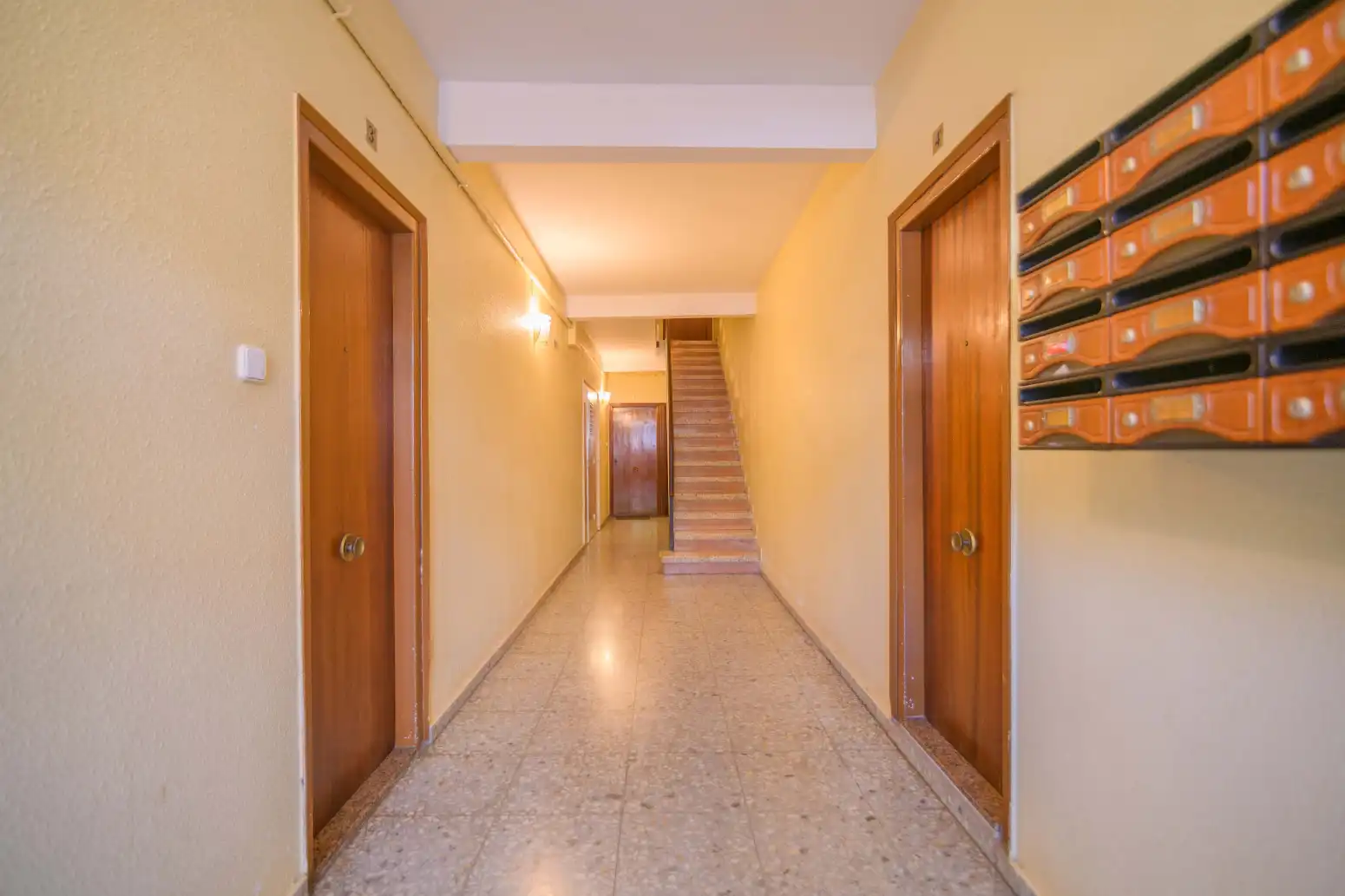 Piso en venta en Cornellà de Llobregat con Aire acondicionado, Calefacción y Balcón