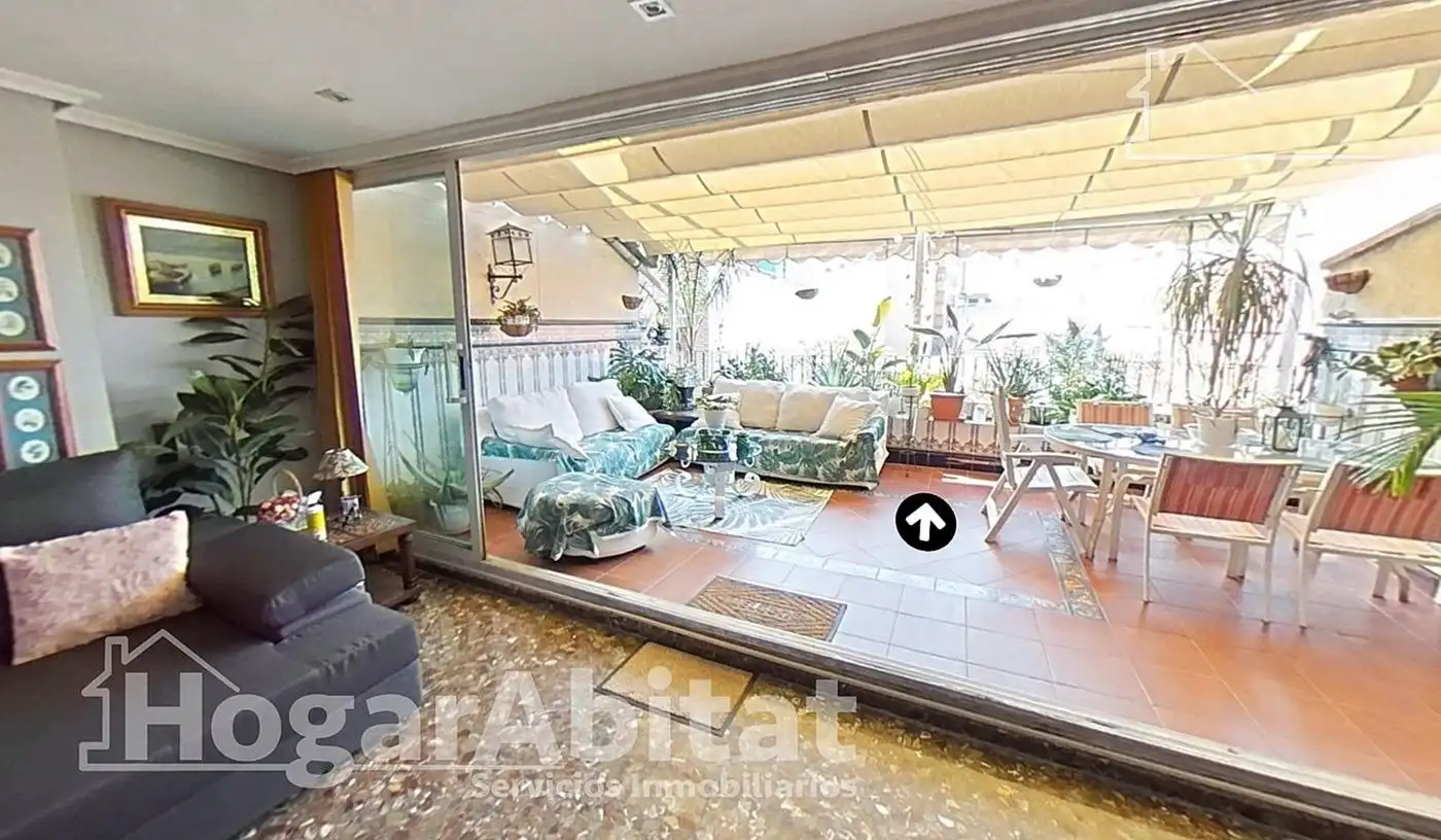 Bedroom of Attic for sale in Mislata  with Air Conditioner, Heating and Terrace