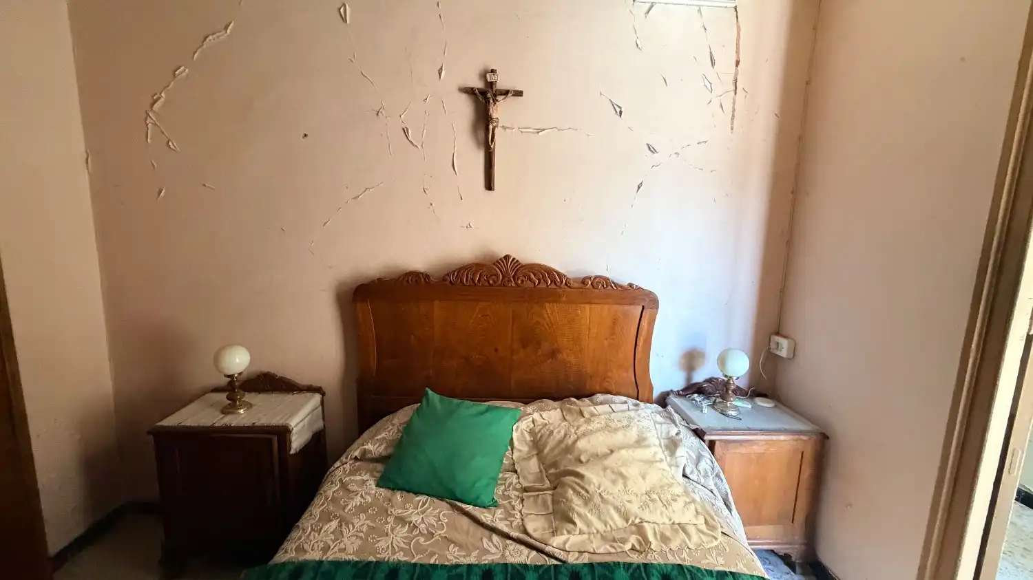 Dormitori de Finca rústica en venda en Fene amb Parquet i Traster