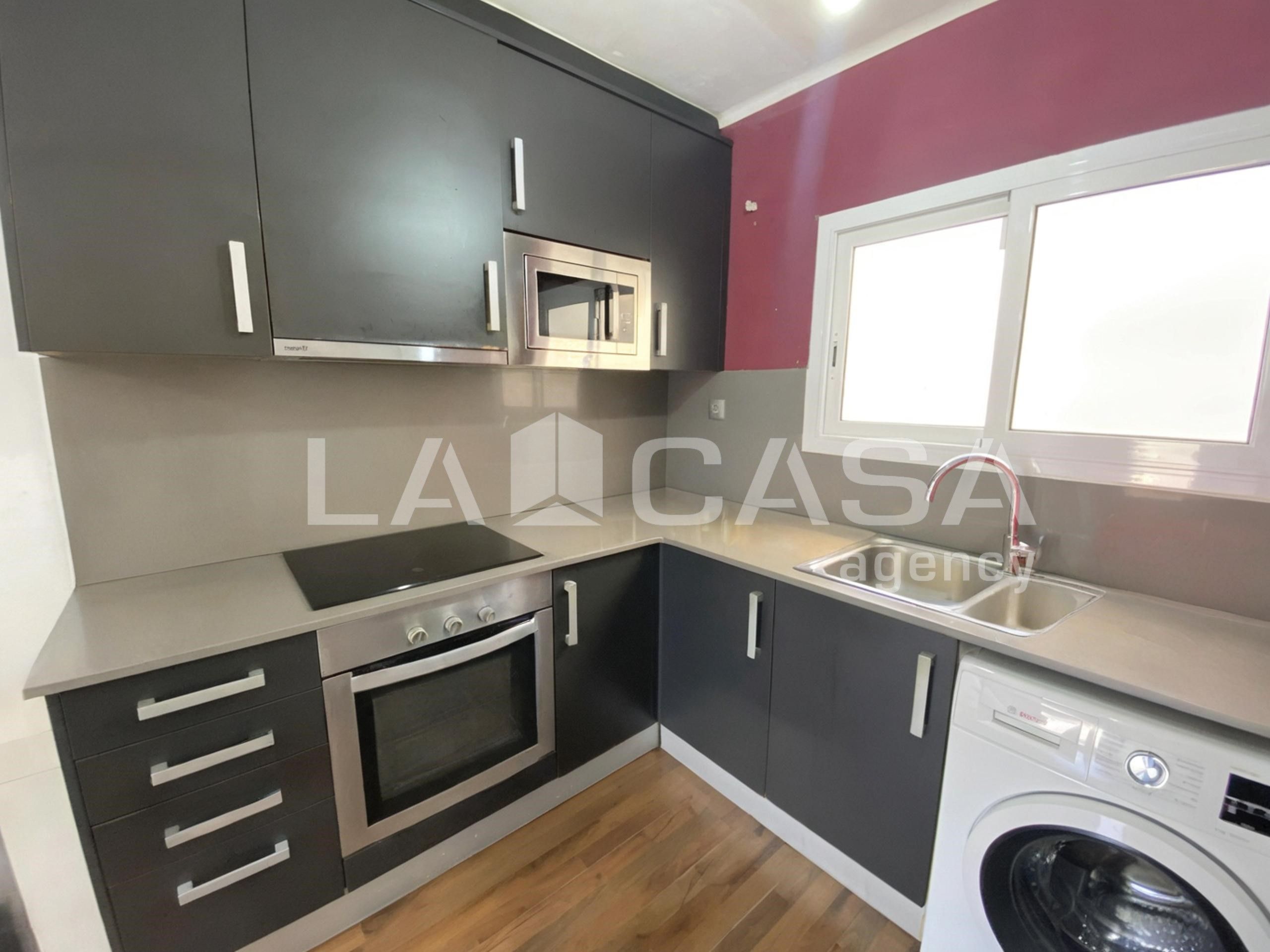 Attic for sale in Santa Rosa