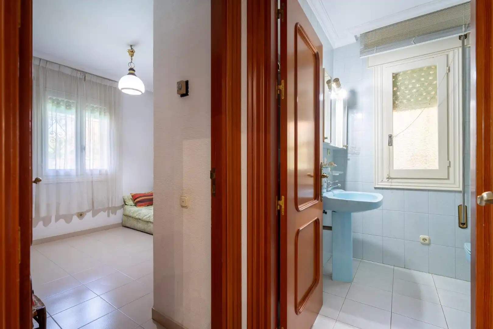 Habitación de Casa o chalet en venta en Roquetas de Mar con Aire acondicionado, Jardín privado y Parquet