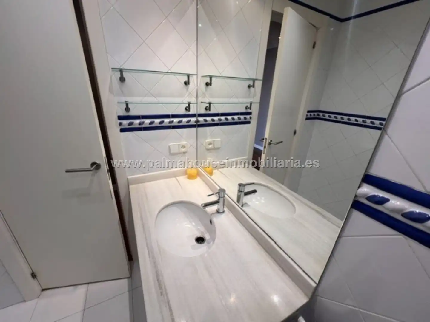 Baño de Piso en venta en  Palma de Mallorca con Aire acondicionado, Parquet y Terraza