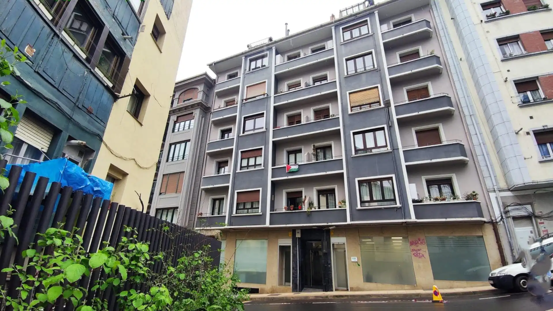 Vista exterior de Piso en venta en Eibar con Calefacción y Balcón