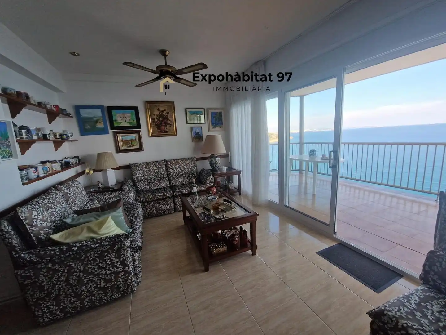 Sala de estar de Apartamento en venta en Salou con Calefacción, Terraza y Amueblado