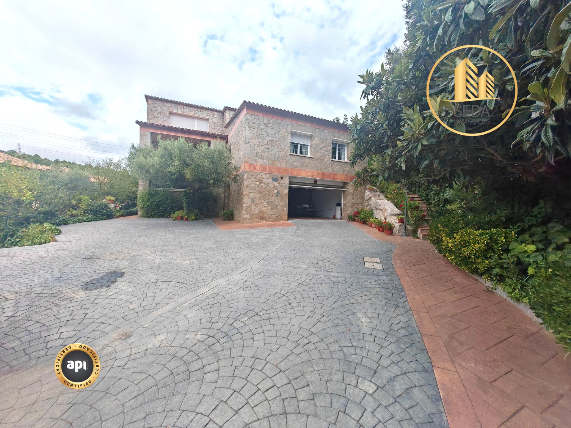 Exterior view of House or chalet for sale in Castellar del Vallès  with Terrace and Balcony