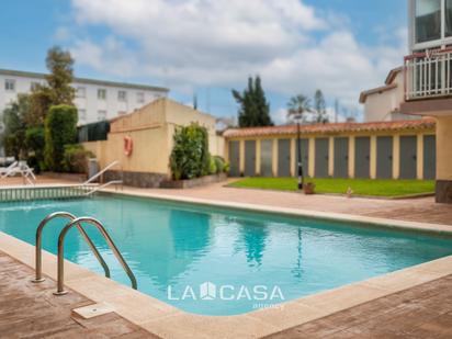 Piscina de Àtic en venda en Castelldefels amb Aire condicionat, Traster i Piscina