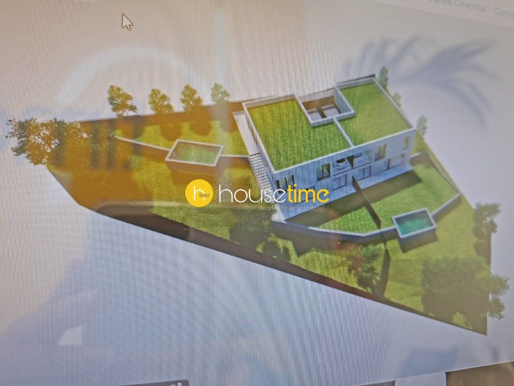 Single-family semi-detached for sale in Vallromanes