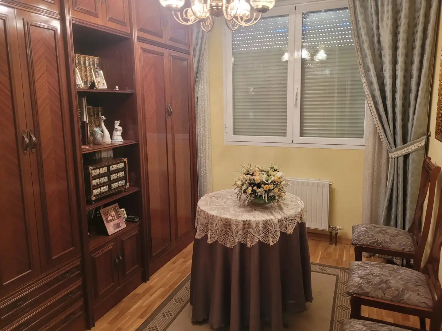 Sala de estar de Casa adosada en venta en Soria Capital  con Calefacción, Jardín privado y Parquet
