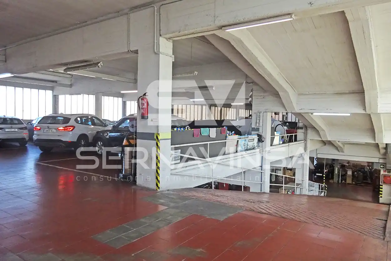 Parking de Edificio en venta en Terrassa