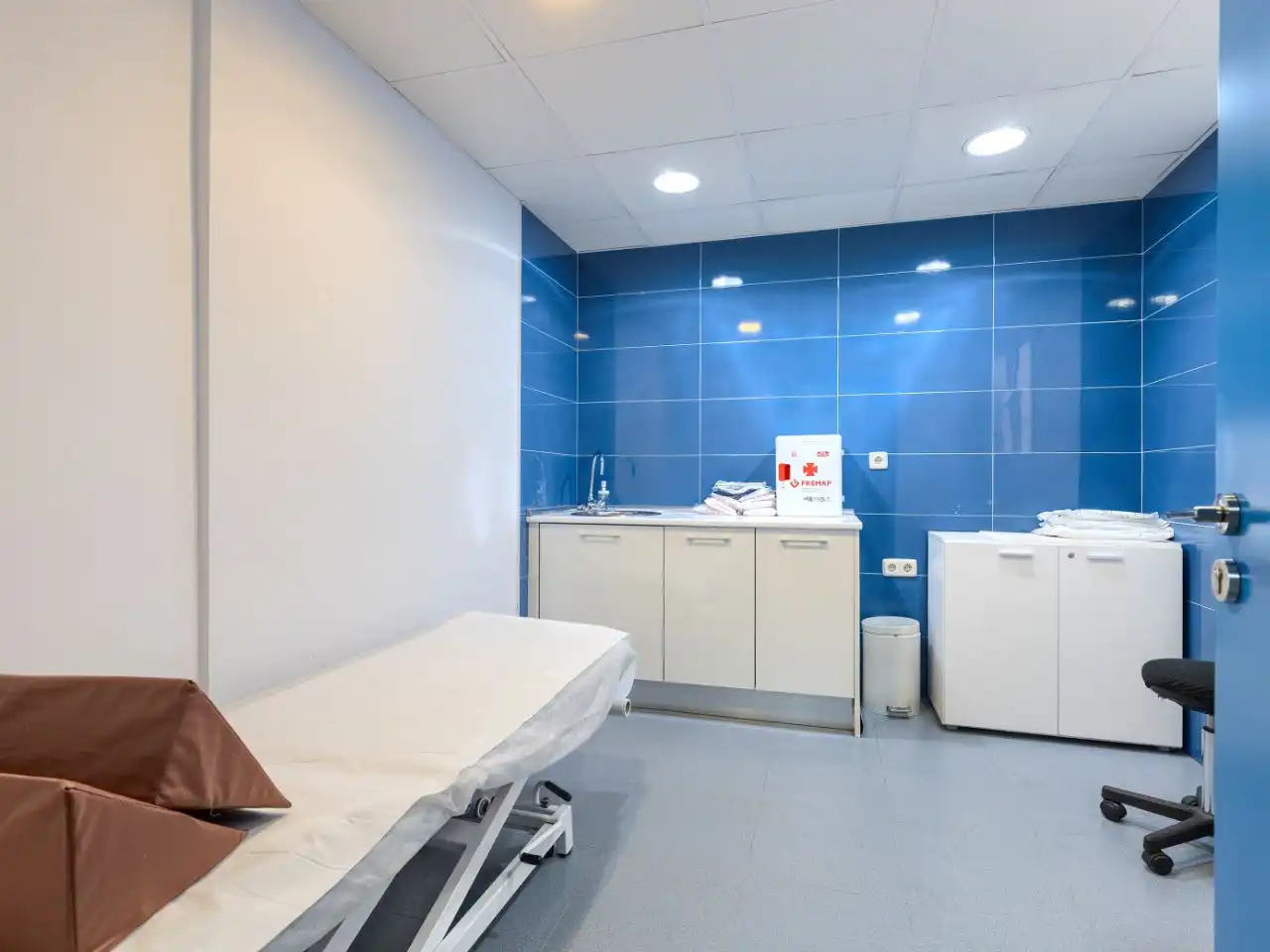 Commercial properties for rent in Madrid  with Air Conditioner, Heating and Furnished