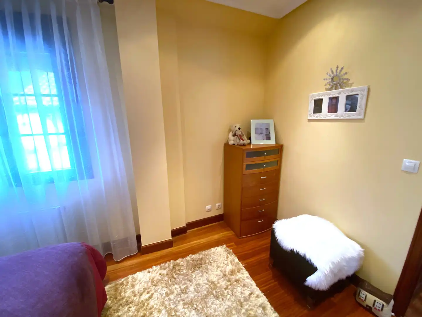Bedroom of Houses for sale in Castro-Urdiales  with Heating, Private garden and Parquet flooring