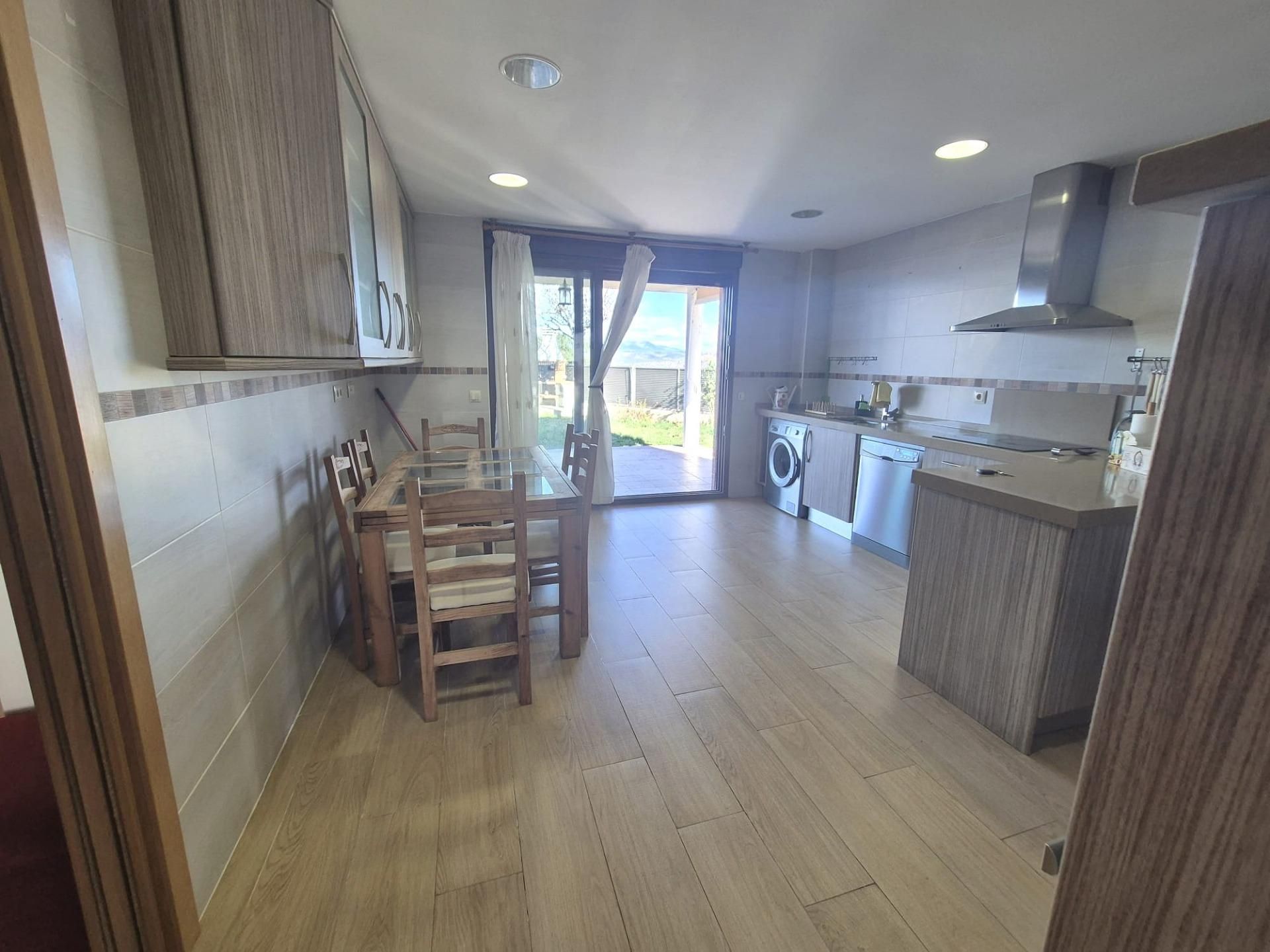 Kitchen of House or chalet for sale in Villamantilla  with Private garden and Swimming Pool