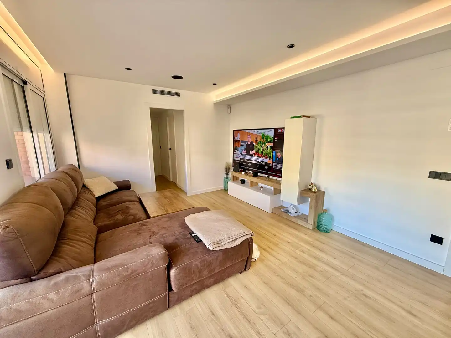 Sala de estar de Piso en venta en Malgrat de Mar con Aire acondicionado, Calefacción y Parquet