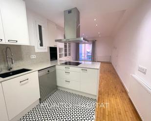 Kitchen of Flat for sale in  Barcelona Capital  with Heating and Balcony