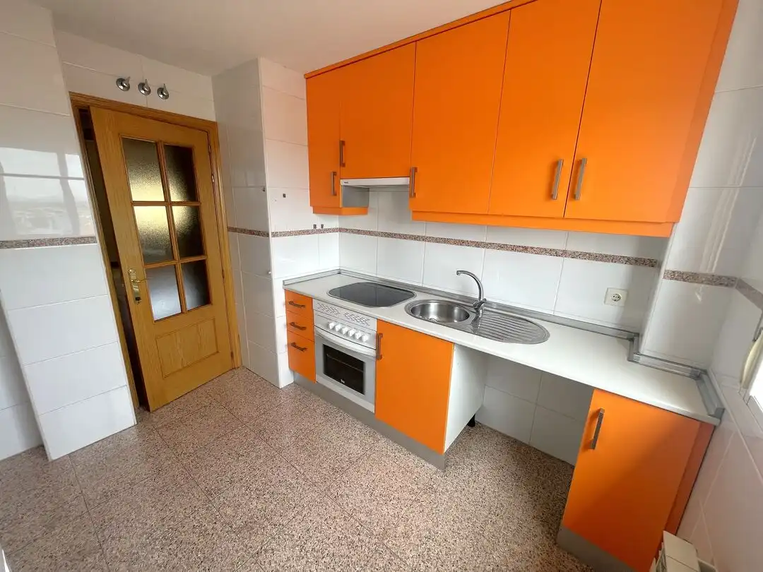 Kitchen of Duplexes for sale in Toledo  with Heating and Swimming Pool