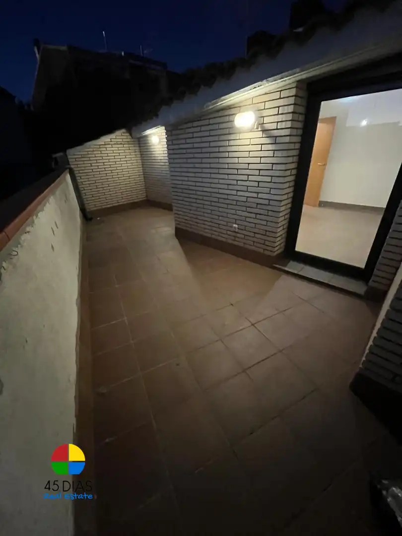 Dúplex con terraza en venta en Ca n'Oriol