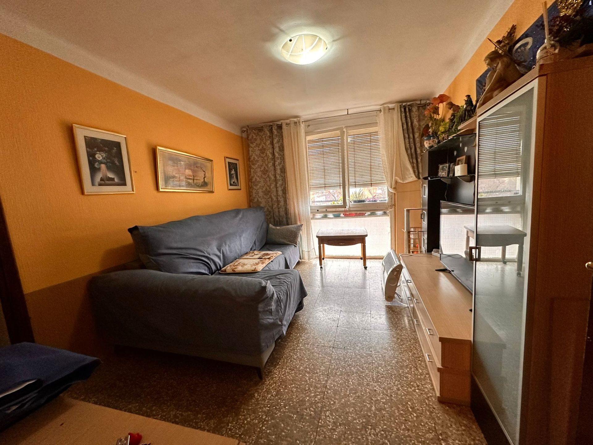 Living room of Flat for sale in Sabadell  with Heating