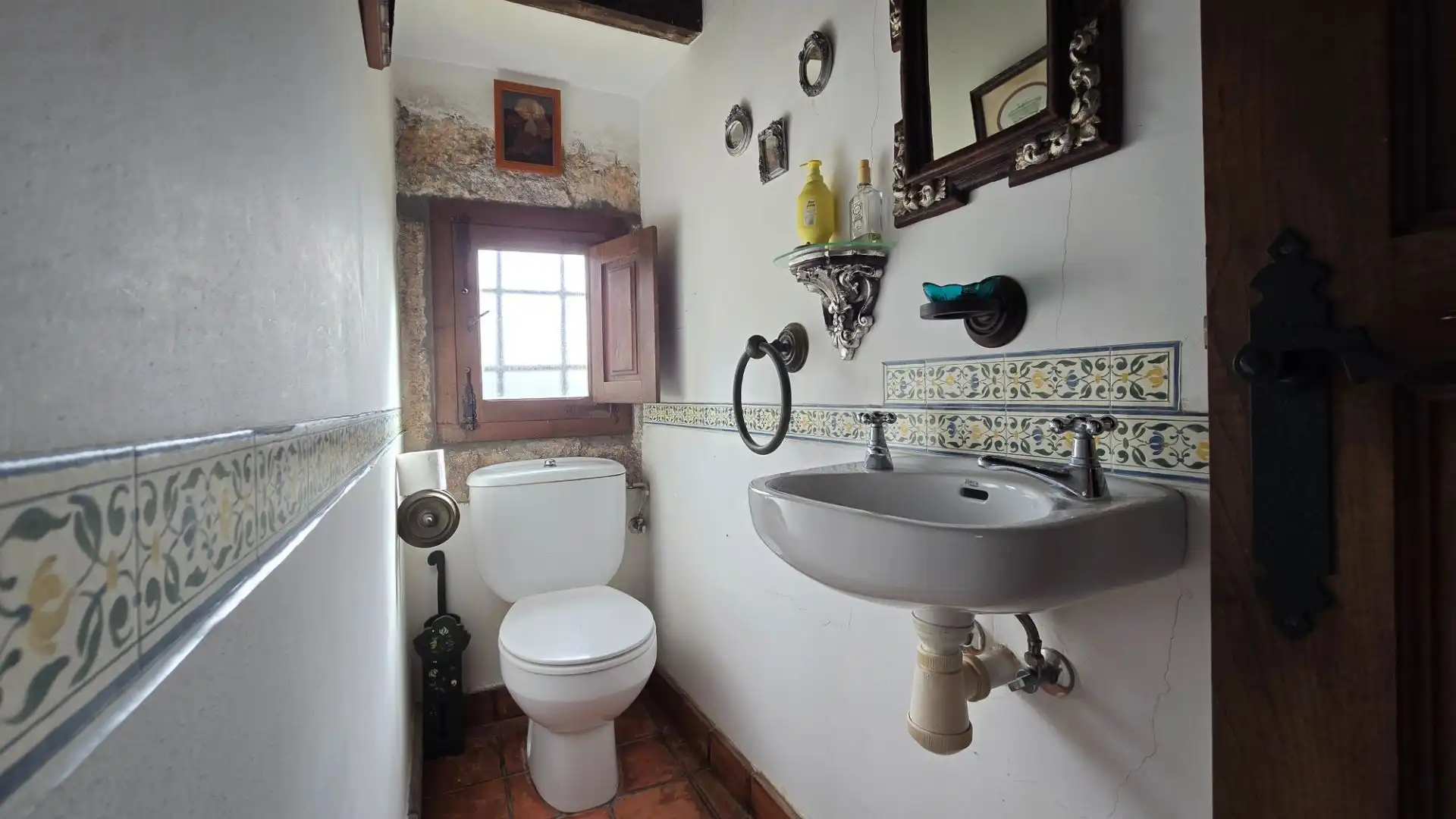 Bathroom of Houses for sale in Llanes  with Heating, Private garden and Terrace