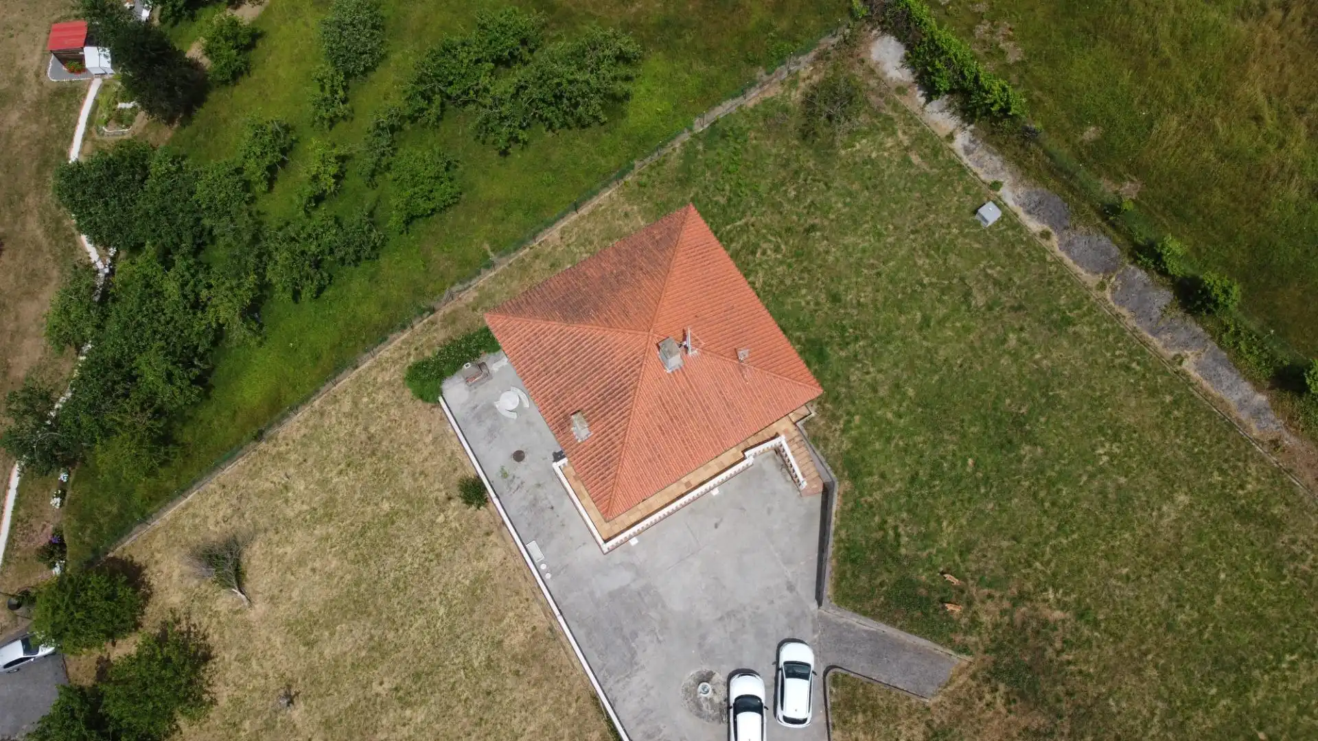 Casa o xalet en venda en Gijón  amb Calefacció, Jardí privat i Traster