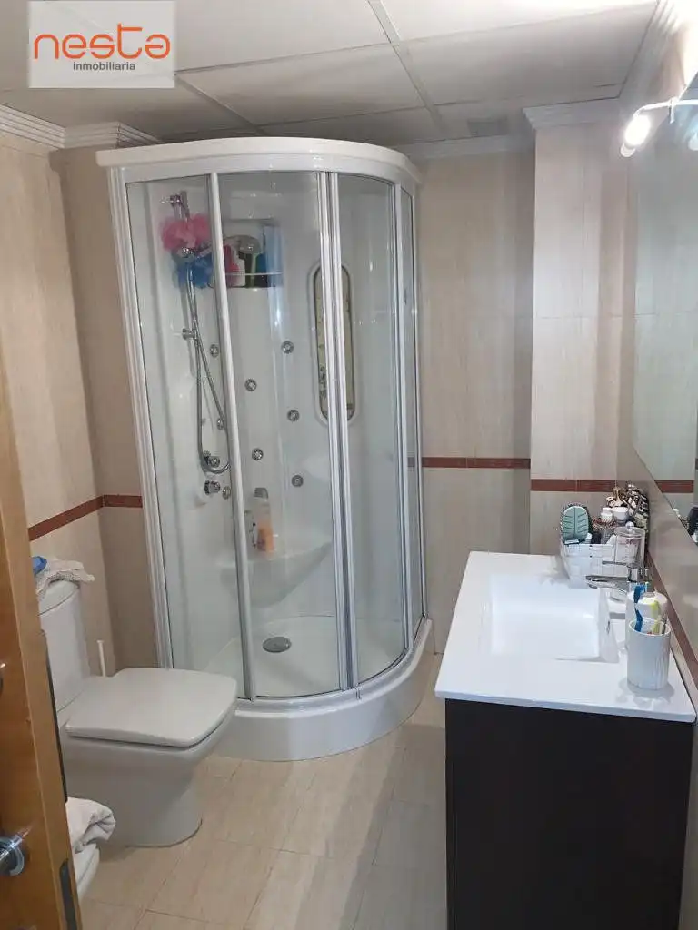 Baño de Piso en venta en Lorca con Aire acondicionado y Amueblado