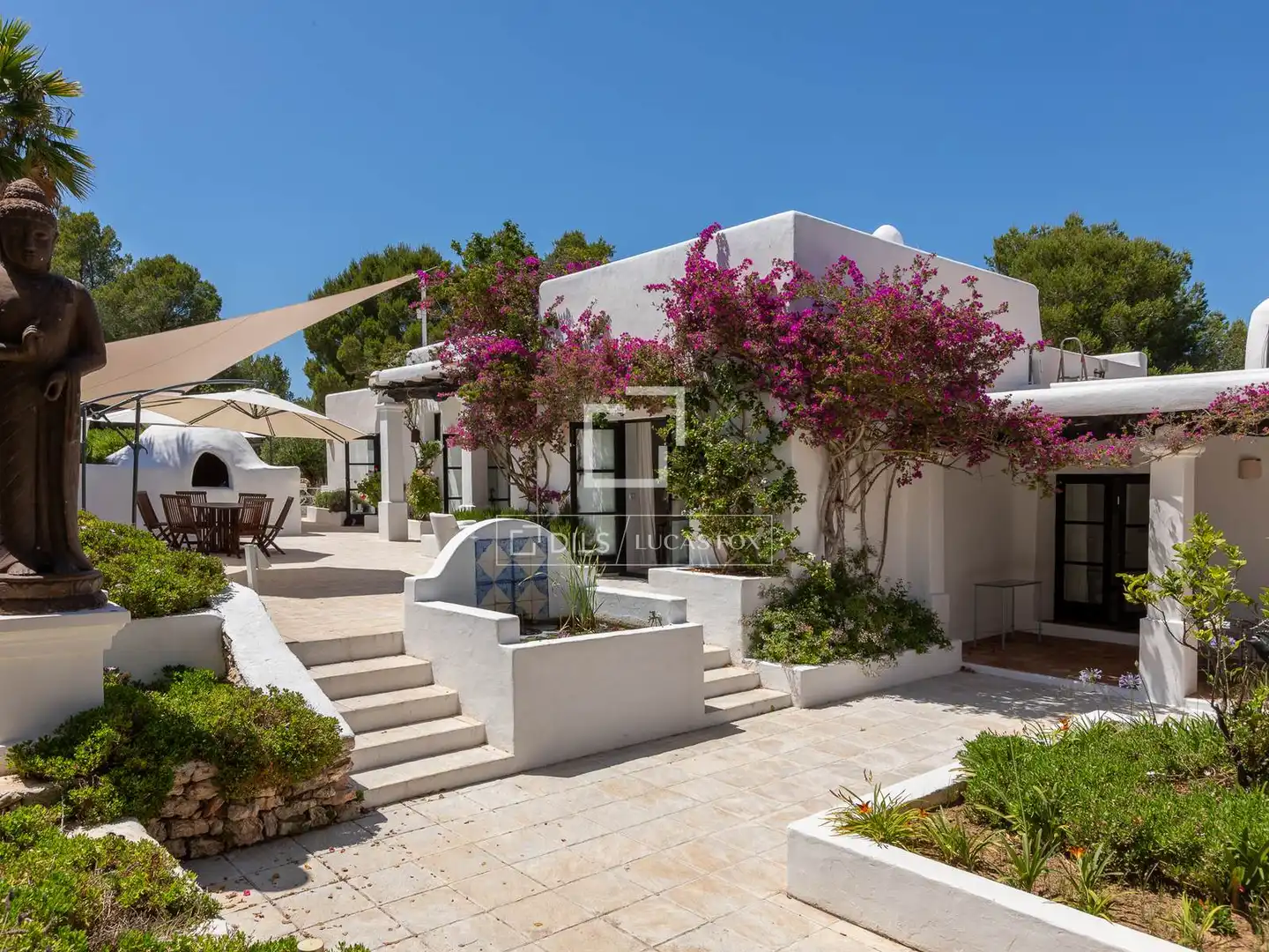 Exterior view of Country homes for sale in Santa Eulària des Riu  with Furnished