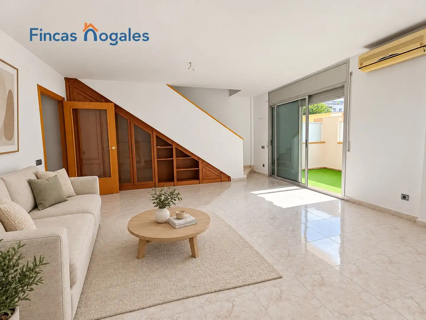 Sala d'estar de Dúplex en venda en Centre - Sant Oleguer