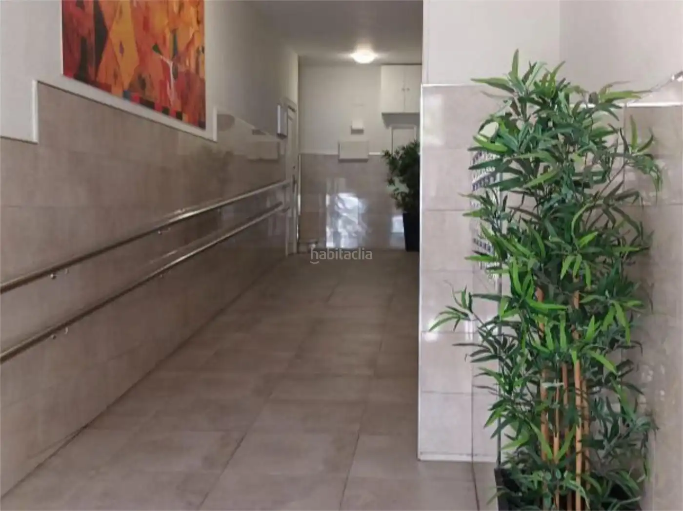 Flat with lift for sale in Calle Leonardo Rucabado 27, imagen 2