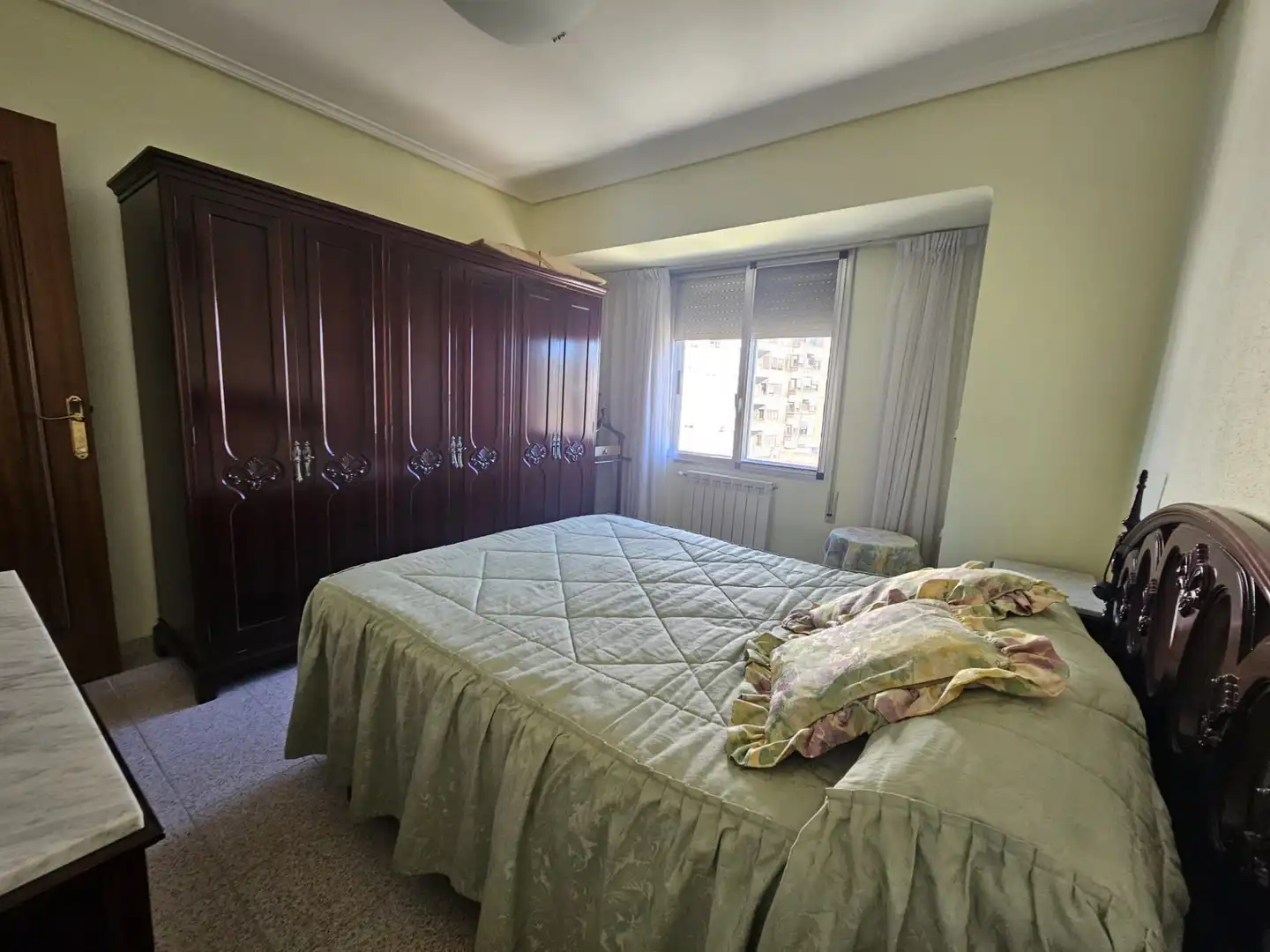 Schlafzimmer von Wohnung zum Verkauf in Castellón de la Plana / Castelló de la Plana mit Heizung, Möbliert und Ofen