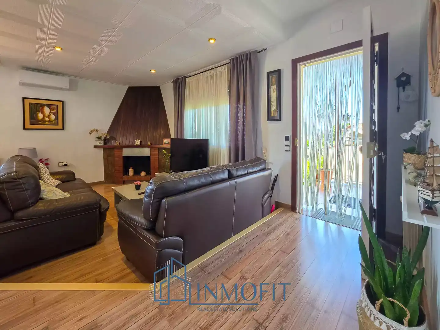 Sala de estar de Casa o chalet en venta en Tordera con Aire acondicionado, Calefacción y Terraza