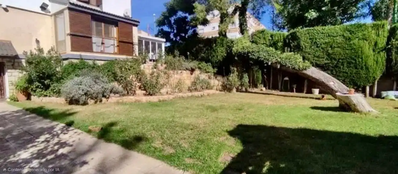 Jardín de Casa o chalet en venta en Siete Aguas con Jardín privado, Terraza y Alarma