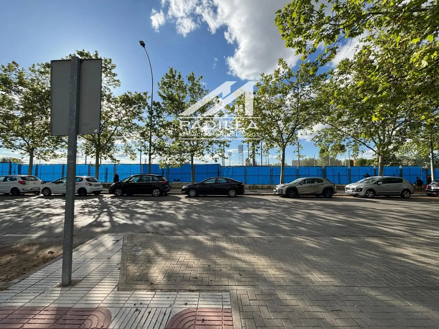 Exterior view of Garage for sale in Alcorcón