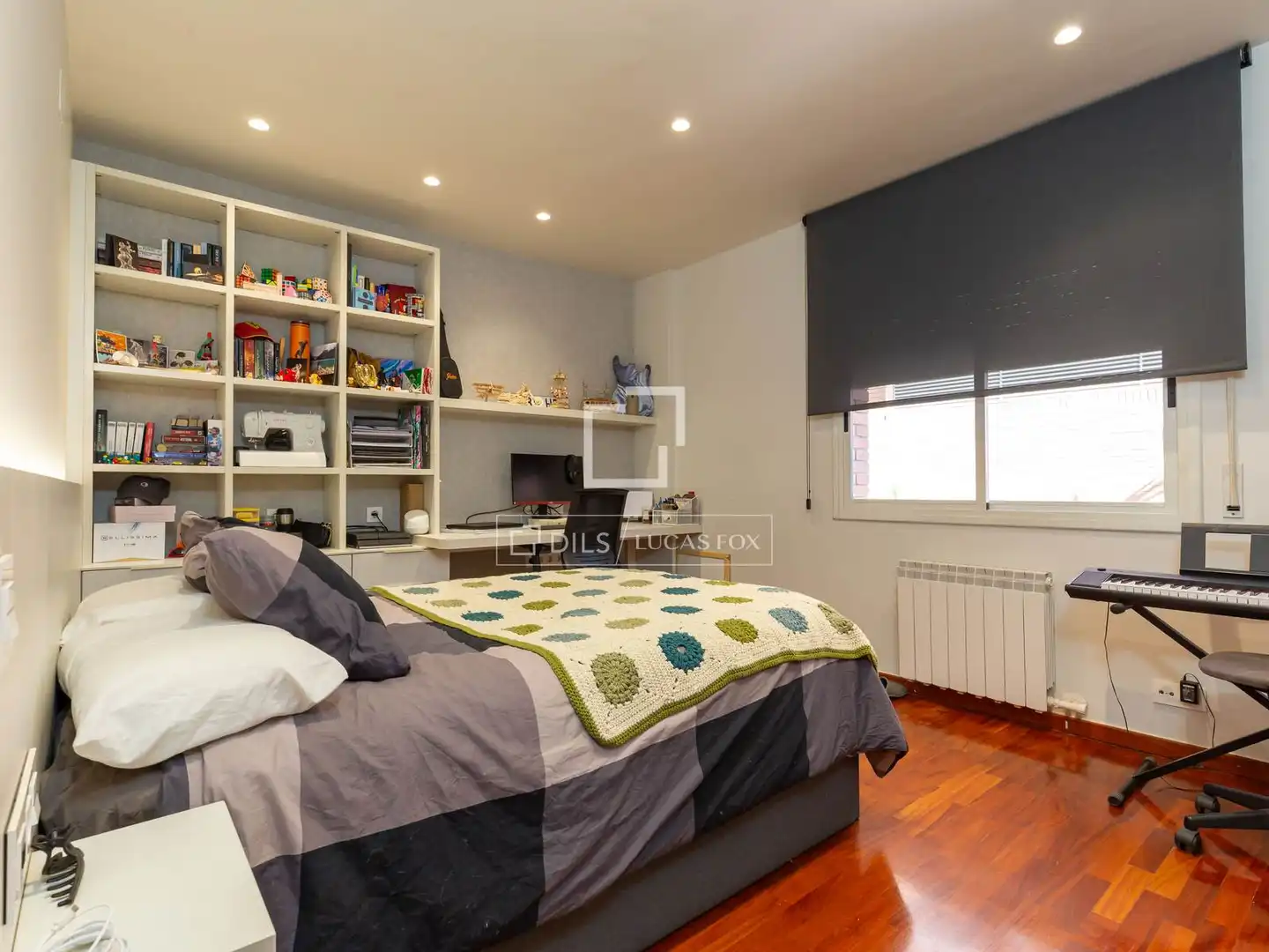 Bedroom of Flat for sale in Sant Joan Despí  with Air Conditioner