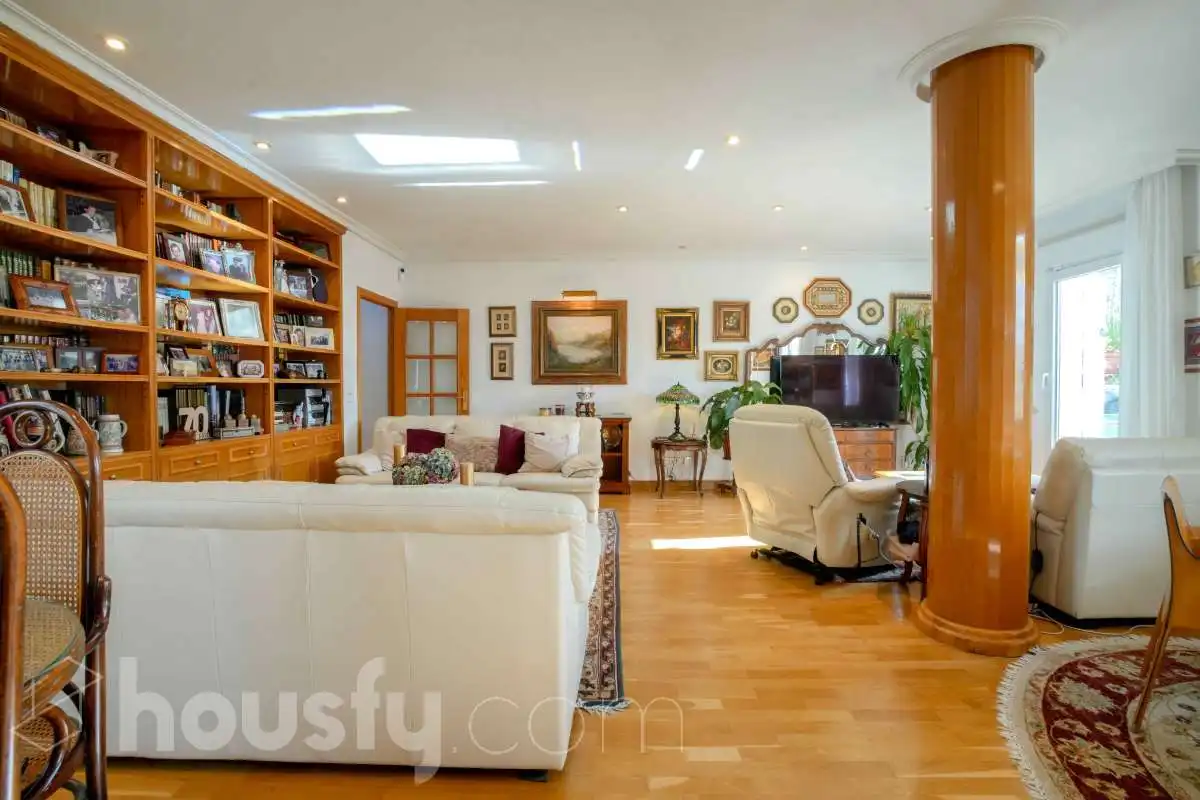 Sala de estar de Ático en venta en Madrid con Aire acondicionado, Calefacción y Parquet
