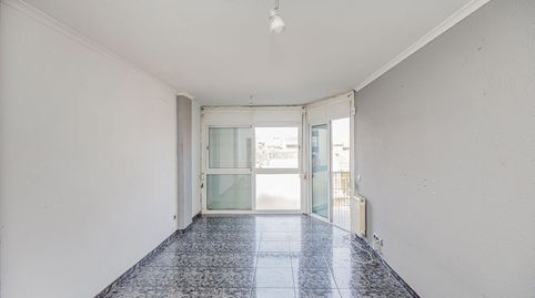 Foto 2 de Piso en venta en Pz Catalunya, Veïnat, Salt
