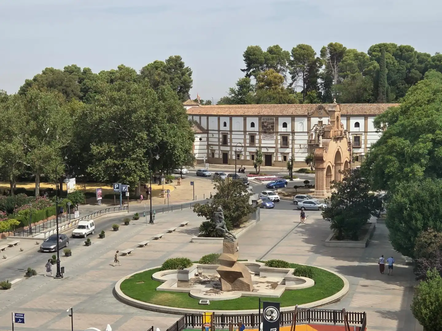 Vista exterior de Pis en venda en Antequera amb Aire condicionat, Terrassa i Traster