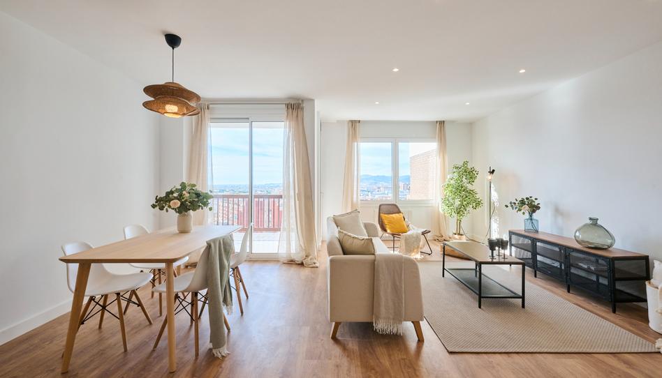 Foto 1 de Ático en venta en Rambla de la Marina, 528, Centre, Barcelona