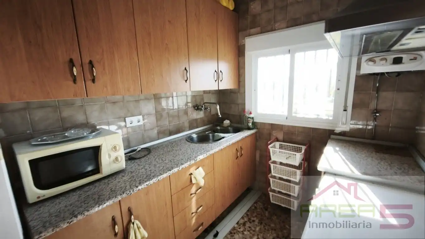 Cocina de Piso en venta en Valdecaballeros con Terraza