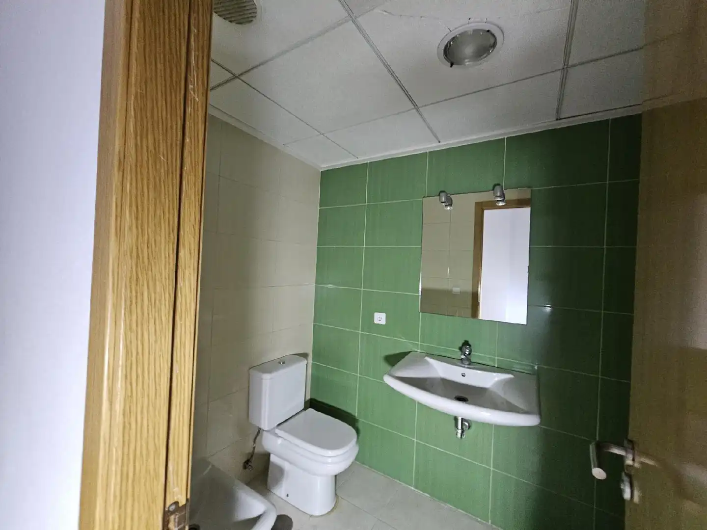 Bany de Dúplex en venda en Elda amb Terrassa i Traster
