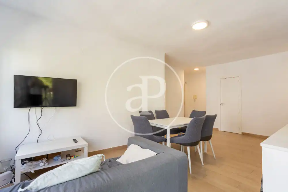Living room of Flat for rent in Valencia  with Air Conditioner, Heating and Furnished