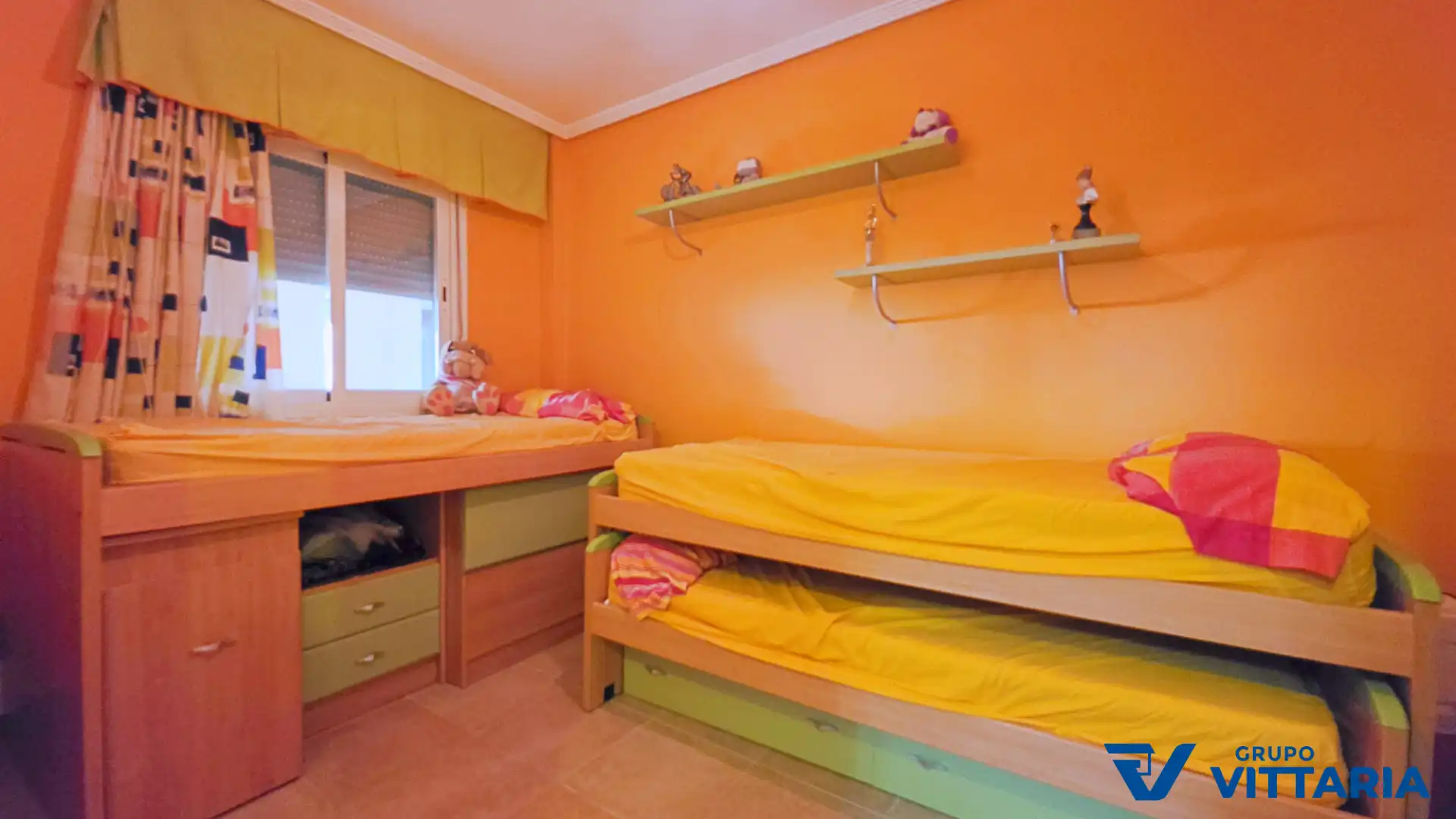 Habitación de Piso en venta en Roquetas de Mar con Aire acondicionado, Terraza y Amueblado