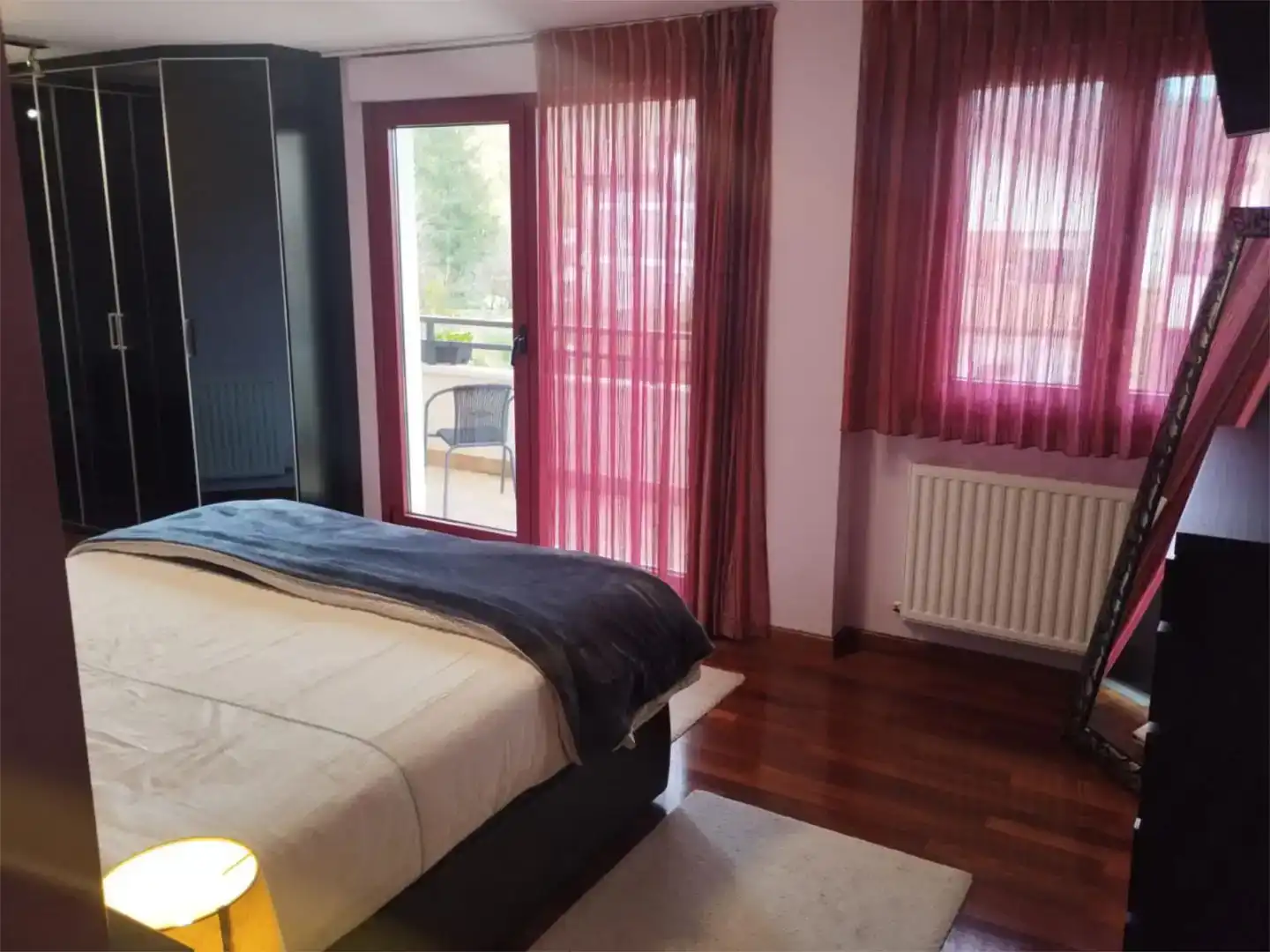 Bedroom of Detached homes for rent in Areatza  with Private garden, Parquet flooring and Furnished