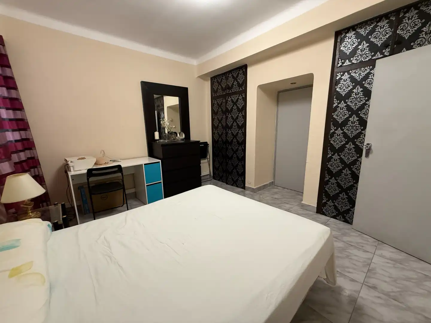 Habitación de Piso de alquiler en Málaga con Amueblado, Horno y Lavadora