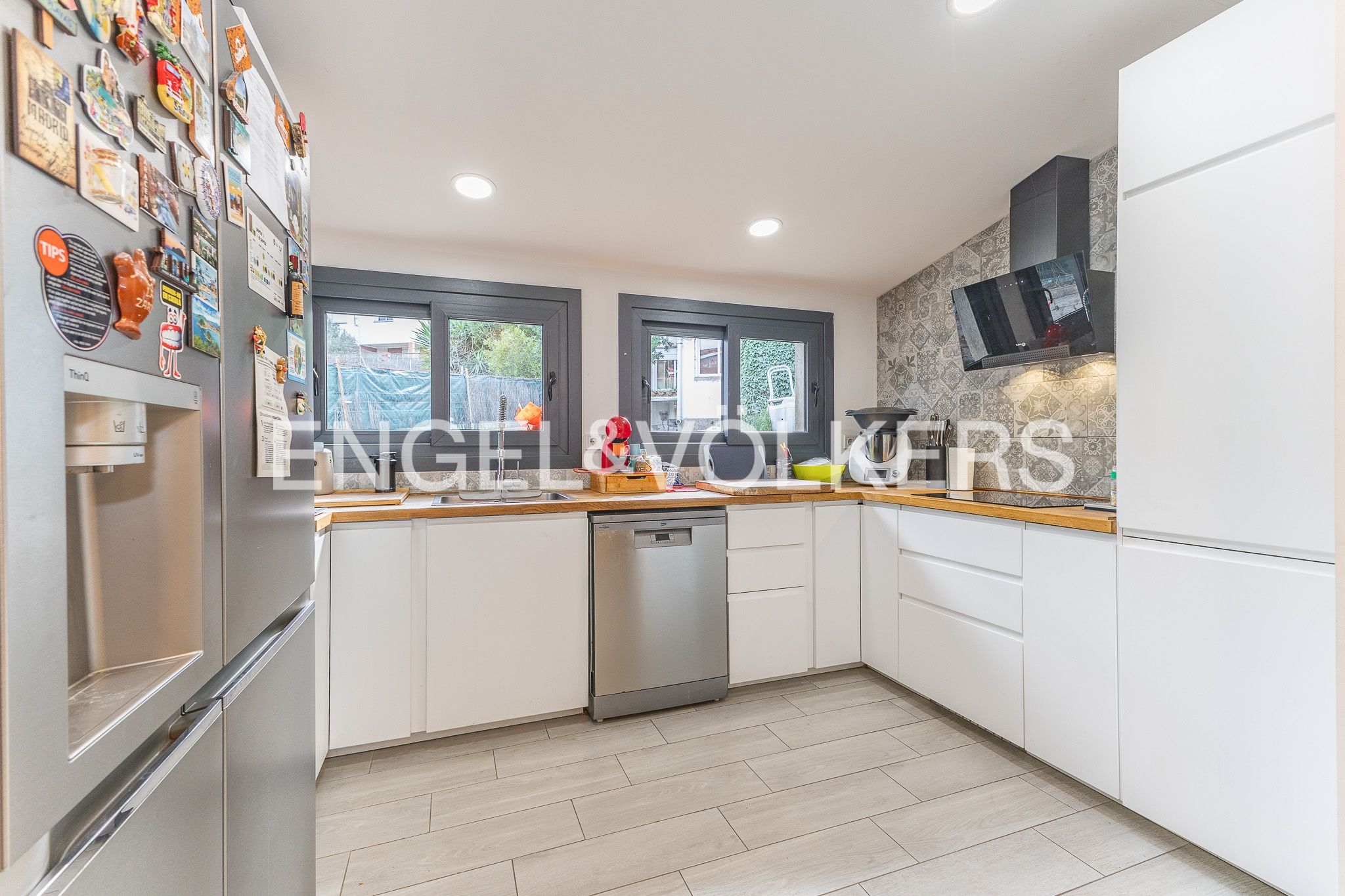 Cocina de Casa o chalet en venta en Palau-solità i Plegamans con Aire acondicionado, Calefacción y Jardín privado