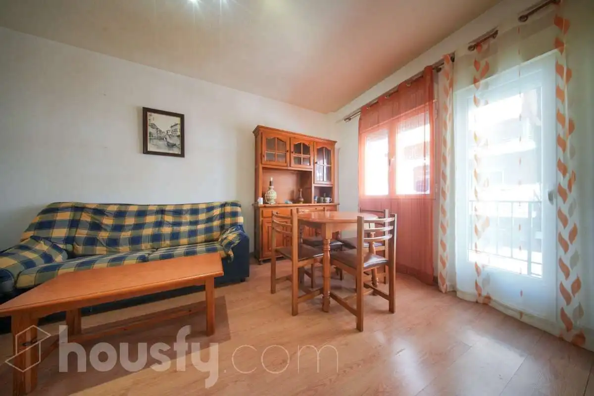 Living room of Flat for sale in Madrid  with Terrace, Furnished and Balcony