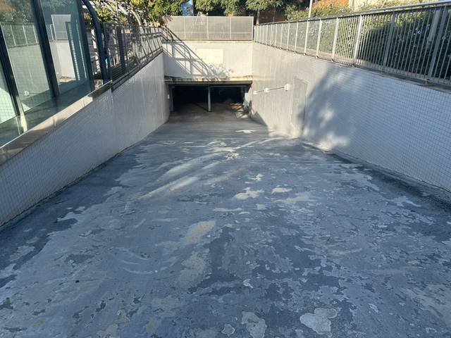 Garaje en Venta en Avinguda de l'Anselm de Riu en Guinardera