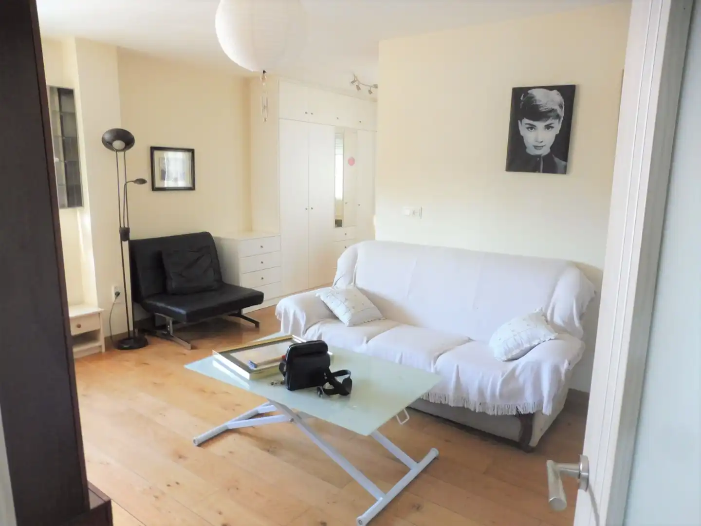 Sala d'estar de Apartament de lloguer en Granada amb Aire condicionat, Calefacció i Terrassa