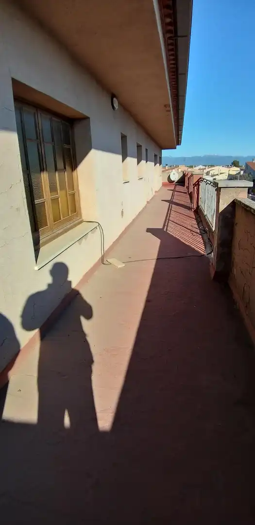 Vista exterior de Edifici en venda en Vilamalla