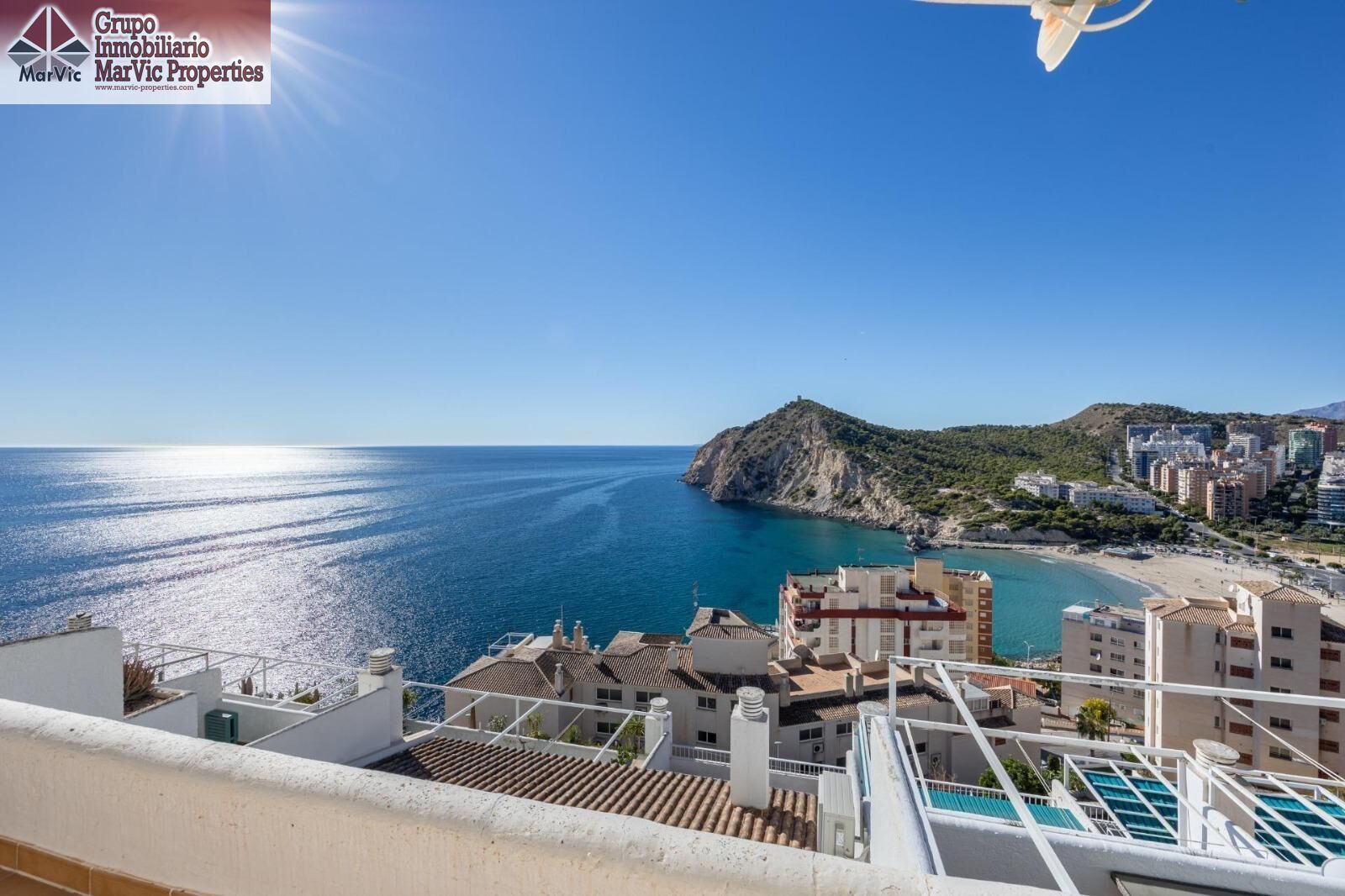 Exterior view of Flat for sale in Benidorm  with Air Conditioner, Terrace and Community pool