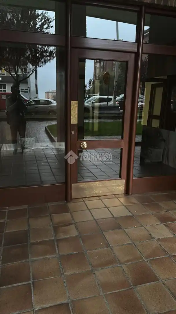 Geschaftsraum zur Miete in Santander